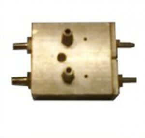 Valva dubla comanda pneumatica circuit apa/aer racord de 4