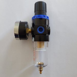 Regulator aer cu decantor si manometru