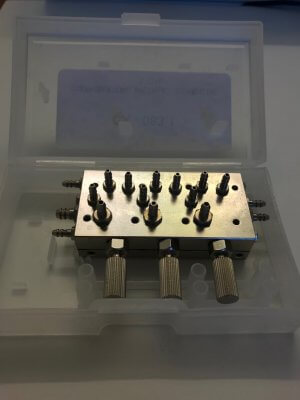 Distribuitor metalic conectie  3 cai 